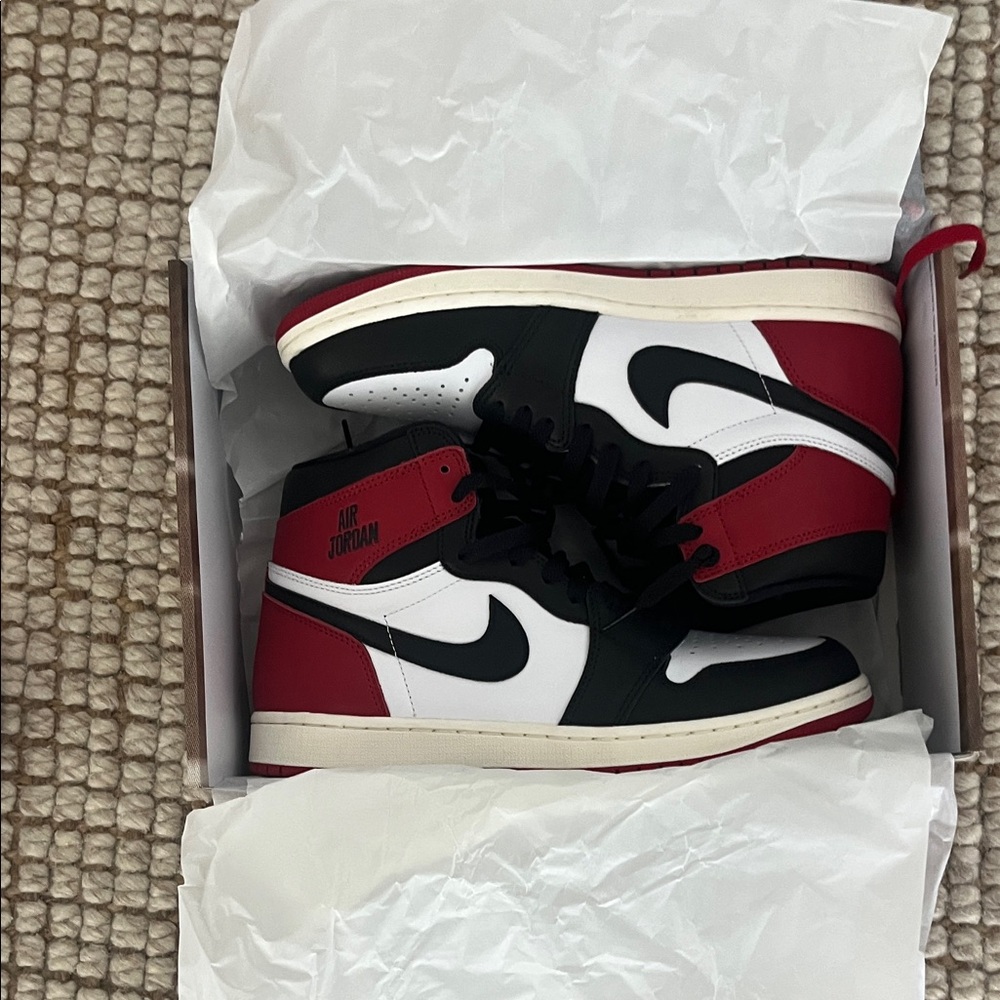 Jordan Sneakers Red Black White